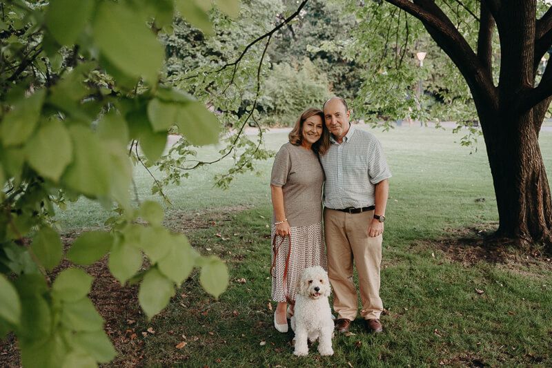 Family, Wedding & Newborn Photographer in Melbourne | Gill Juergens Photography | Dogs are always welcome! | Gill Juergens Photography