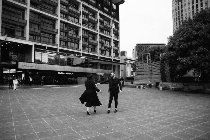 Family, Wedding & Newborn Photographer in Melbourne | Gill Juergens Photography | Engagement - love in the city of Melbourne | Gill Juergens Photography