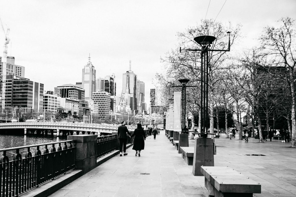 Family, Wedding & Newborn Photographer in Melbourne | Gill Juergens Photography | Engagement - love in the city of Melbourne | Gill Juergens Photography