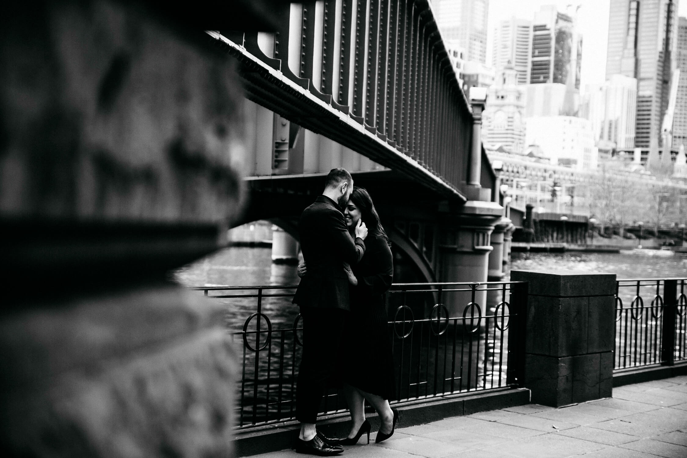 Family, Wedding & Newborn Photographer in Melbourne | Gill Juergens Photography | Engagement - love in the city of Melbourne | Gill Juergens Photography