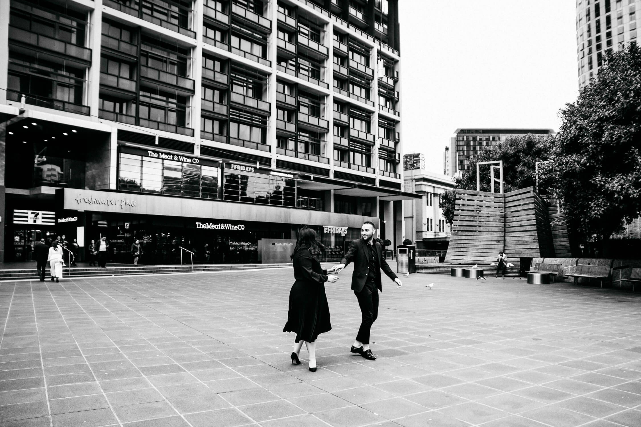 Family, Wedding & Newborn Photographer in Melbourne | Gill Juergens Photography | Engagement - love in the city of Melbourne | Gill Juergens Photography