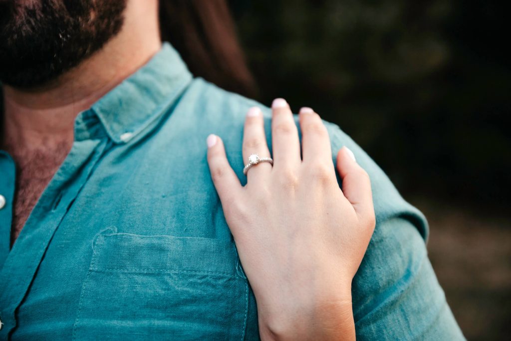 Family, Wedding & Newborn Photographer in Melbourne | Gill Juergens Photography | Engagement - love in the hills | Gill Juergens Photography