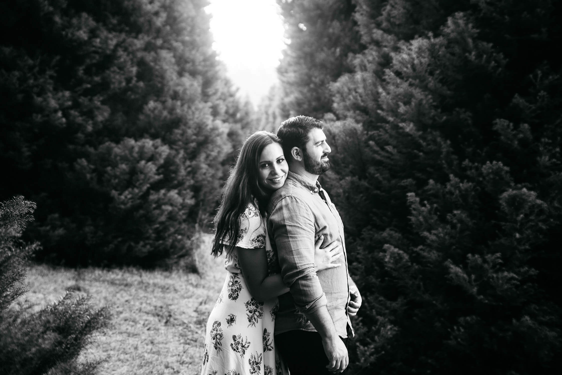 Family, Wedding & Newborn Photographer in Melbourne | Gill Juergens Photography | Engagement - love in the hills | Gill Juergens Photography
