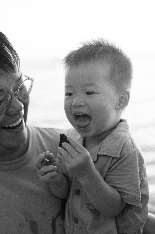 Family, Wedding & Newborn Photographer in Melbourne | Gill Juergens Photography | Family photos on a perfect summer evening at Black Rock Beach | Gill Juergens Photography