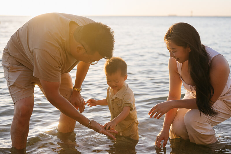Family, Wedding & Newborn Photographer in Melbourne | Gill Juergens Photography | Family photos on a perfect summer evening at Black Rock Beach | Gill Juergens Photography