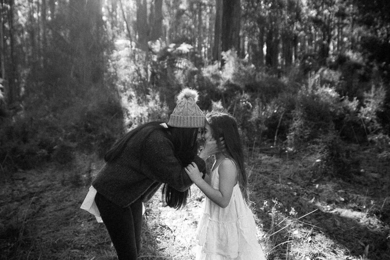 Family photos in the foot of the hills of the Dandenong Ranges | Gill Juergens Photography