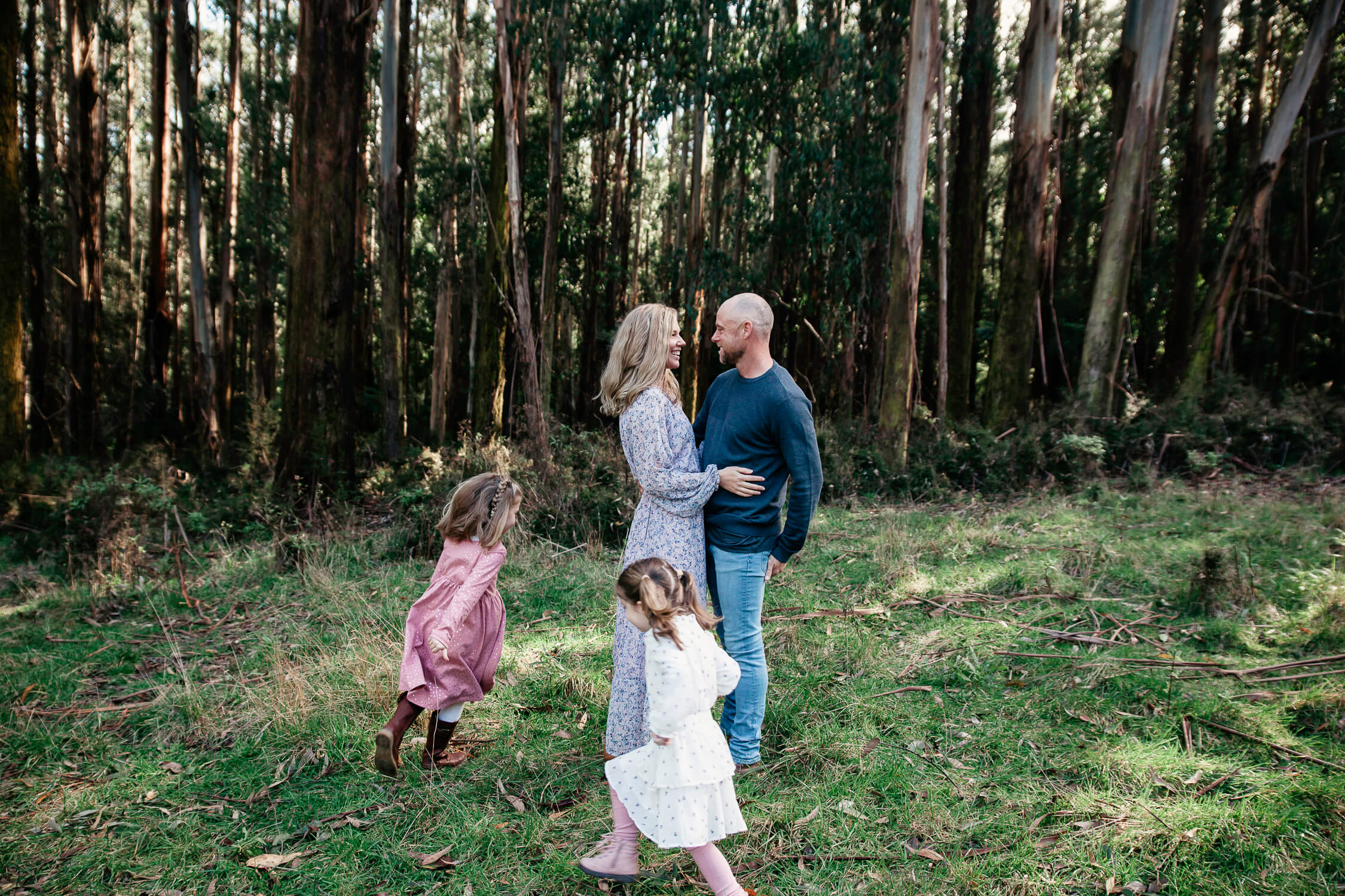 Family, Wedding & Newborn Photographer in Melbourne | Gill Juergens Photography | Family - dragons' nests | Gill Juergens Photography