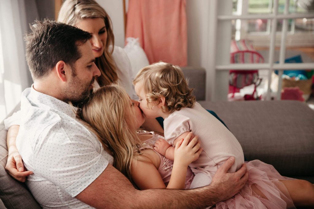 Family, Wedding & Newborn Photographer in Melbourne | Gill Juergens Photography | Idyllic in home lifestyle session | Gill Juergens Photography