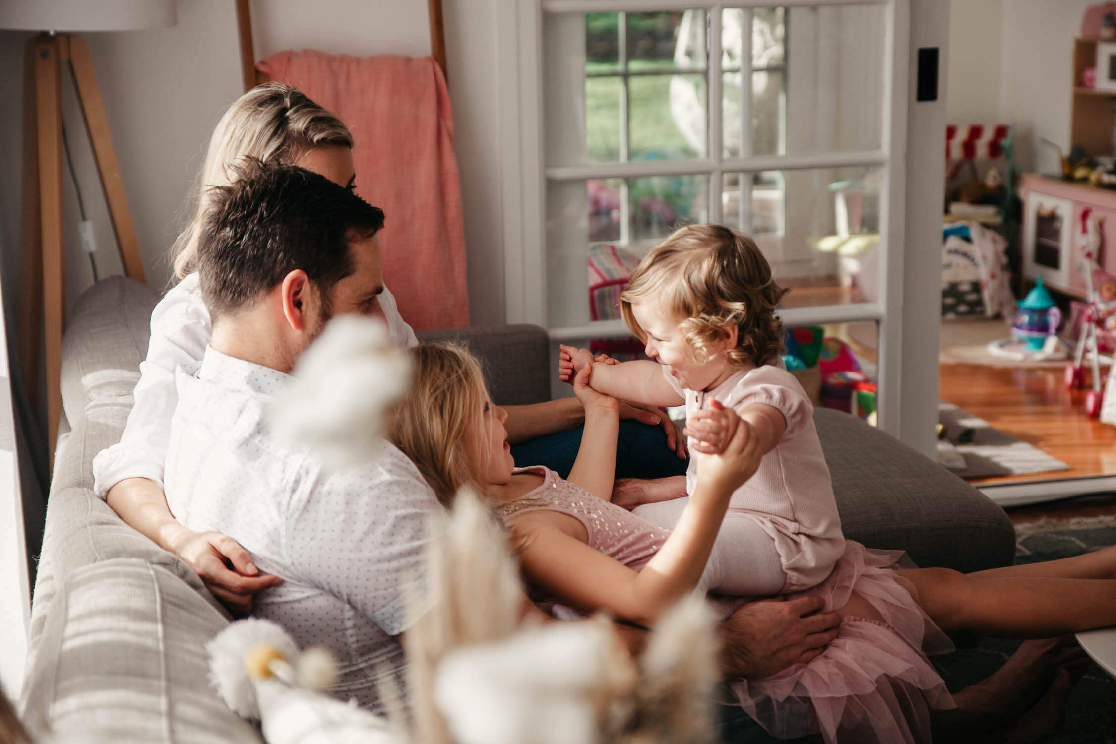 Family, Wedding & Newborn Photographer in Melbourne | Gill Juergens Photography | Idyllic in home lifestyle session | Gill Juergens Photography