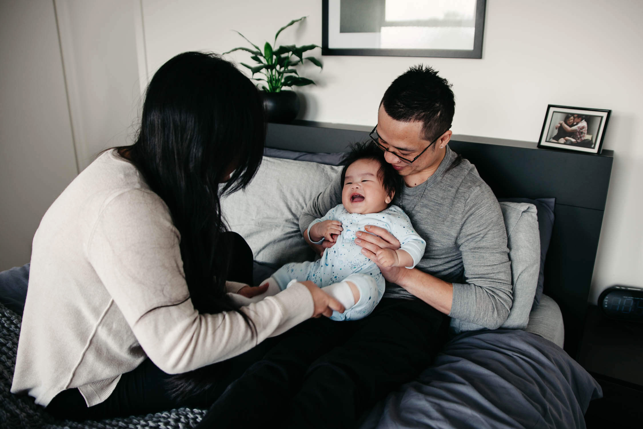 Family, Wedding & Newborn Photographer in Melbourne | Gill Juergens Photography | In home lifestyle fun | Gill Juergens Photography