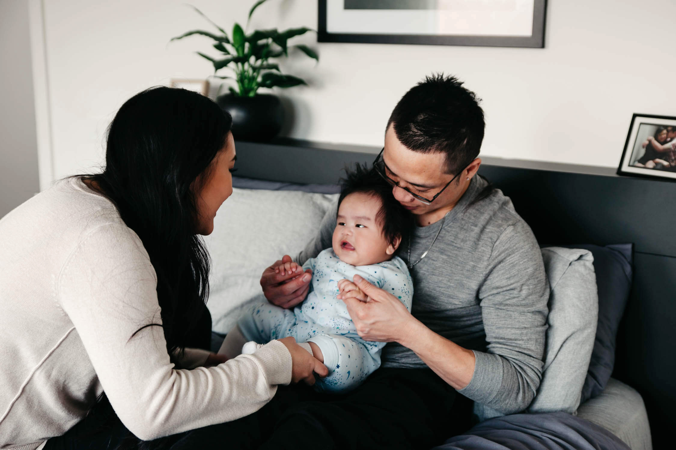 Family, Wedding & Newborn Photographer in Melbourne | Gill Juergens Photography | In home lifestyle fun | Gill Juergens Photography