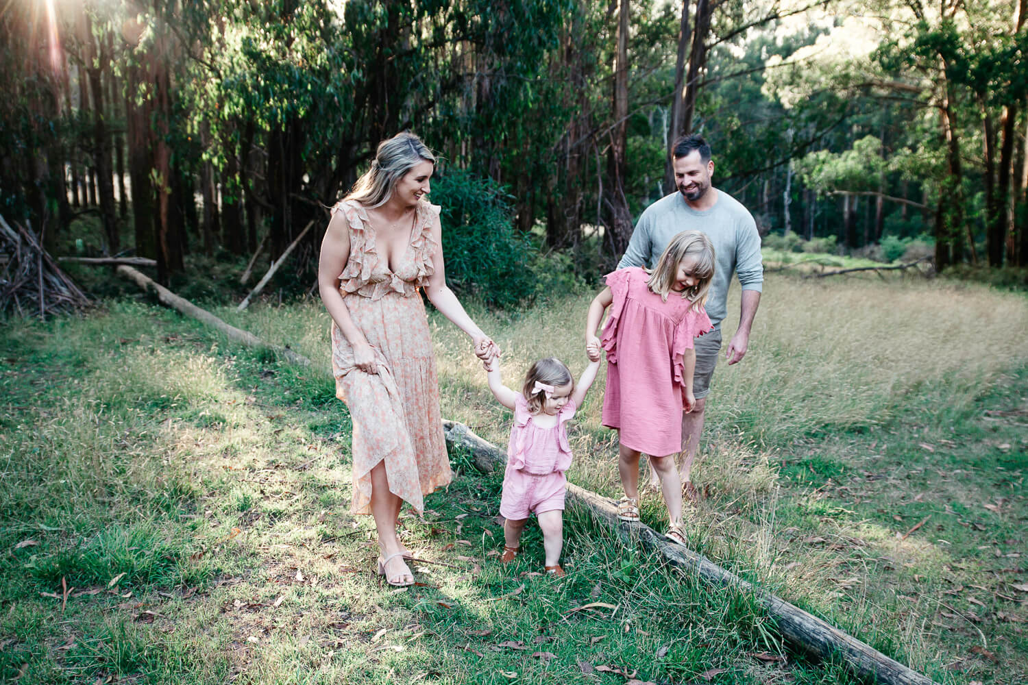 Family, Wedding & Newborn Photographer in Melbourne | Gill Juergens Photography | Magic at the foot of the hills | Gill Juergens Photography