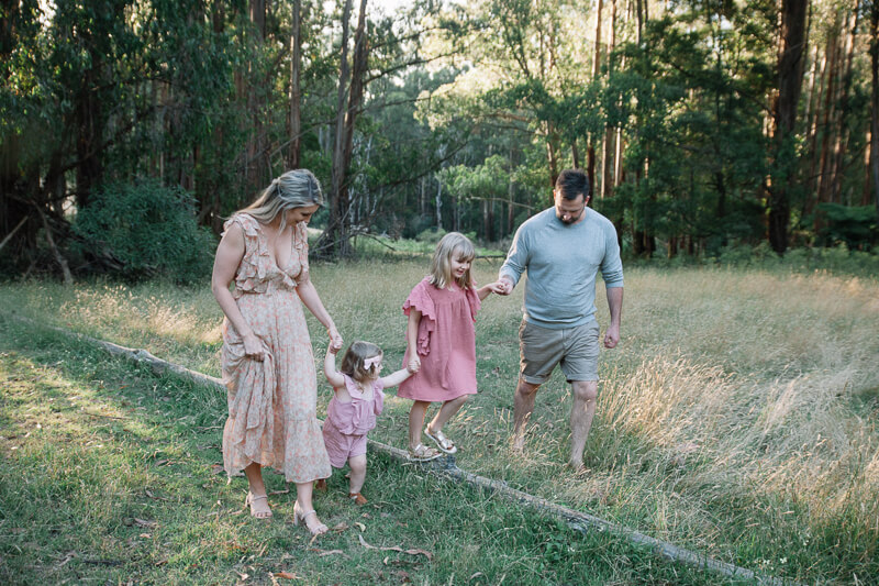 Family, Wedding & Newborn Photographer in Melbourne | Gill Juergens Photography | Magic at the foot of the hills with family photos | Gill Juergens Photography