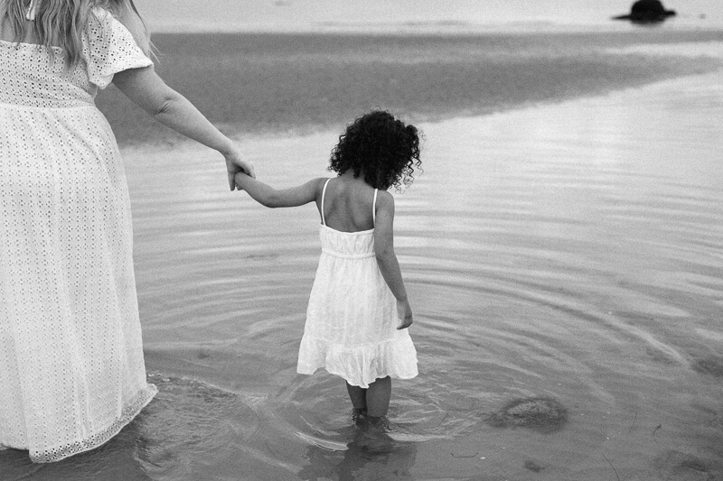 Family photos especially for mum and daugher | Gill Juergens Photography