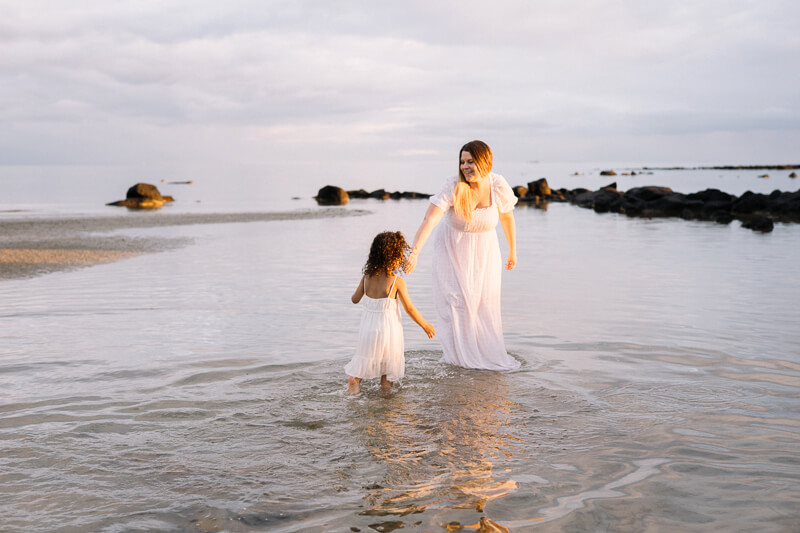 Family, Wedding & Newborn Photographer in Melbourne | Gill Juergens Photography | Family photos especially for mum and daugher | Gill Juergens Photography