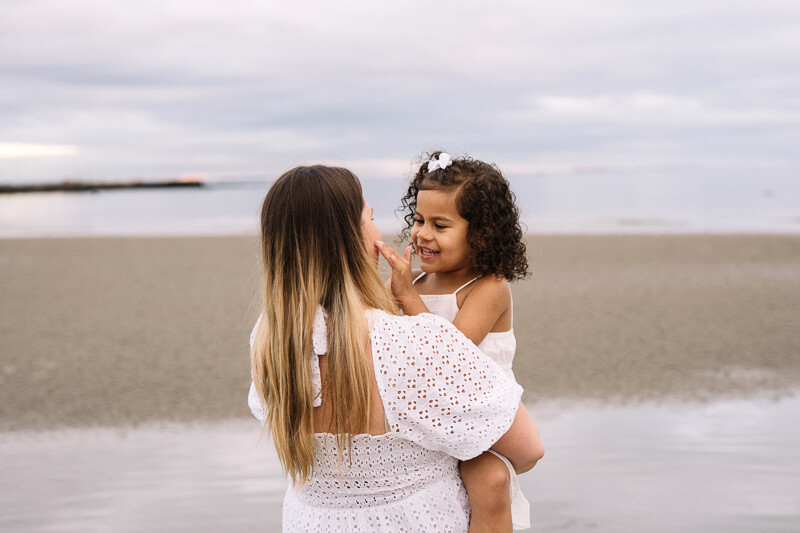 Family, Wedding & Newborn Photographer in Melbourne | Gill Juergens Photography | Family photos especially for mum and daugher | Gill Juergens Photography