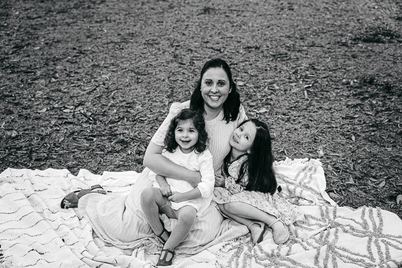 Family, Wedding & Newborn Photographer in Melbourne | Gill Juergens Photography | Extended family photos to gift to Mum | Gill Juergens Photography