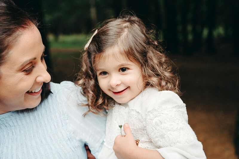 Family, Wedding & Newborn Photographer in Melbourne | Gill Juergens Photography | Extended family photos to gift to Mum | Gill Juergens Photography