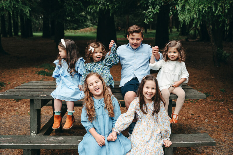 Family, Wedding & Newborn Photographer in Melbourne | Gill Juergens Photography | Extended family photos to gift to Mum | Gill Juergens Photography