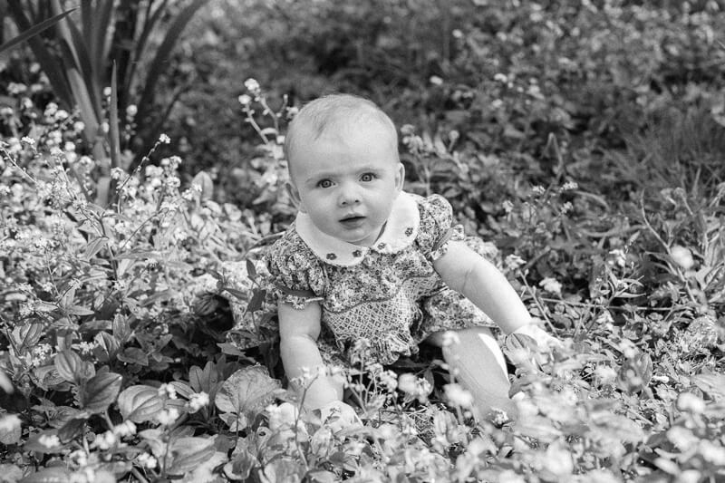 Family, Wedding & Newborn Photographer in Melbourne | Gill Juergens Photography | Spring family photos with baby June | Gill Juergens Photography