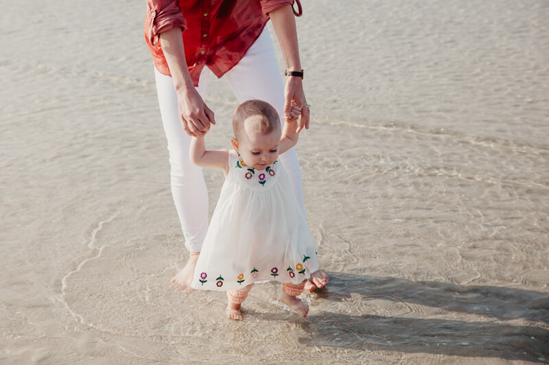 Family, Wedding & Newborn Photographer in Melbourne | Gill Juergens Photography | Summer evening fun at the beach in Melbourne | Gill Juergens Photography
