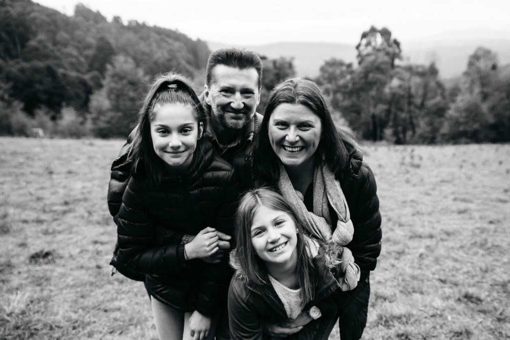 Family, Wedding & Newborn Photographer in Melbourne | Gill Juergens Photography | Winter fun in the hills | Gill Juergens Photography