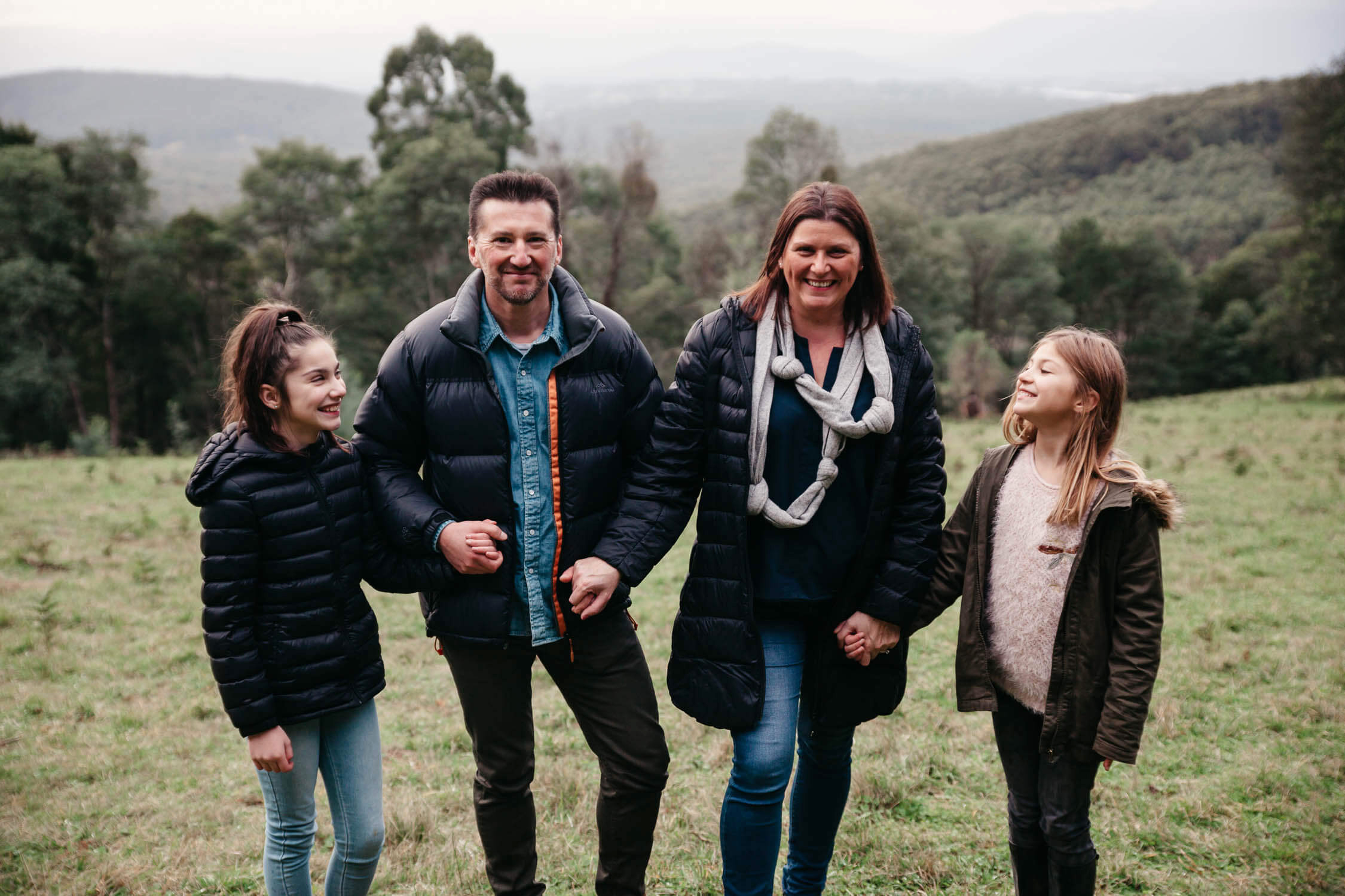 Family, Wedding & Newborn Photographer in Melbourne | Gill Juergens Photography | Winter fun in the hills | Gill Juergens Photography
