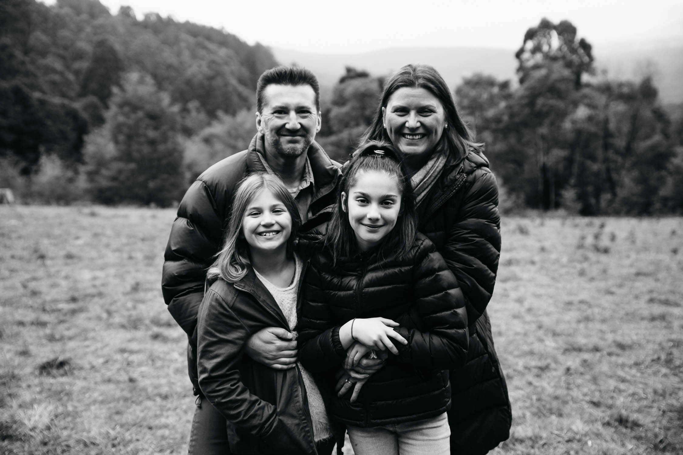 Family, Wedding & Newborn Photographer in Melbourne | Gill Juergens Photography | Winter fun in the hills | Gill Juergens Photography