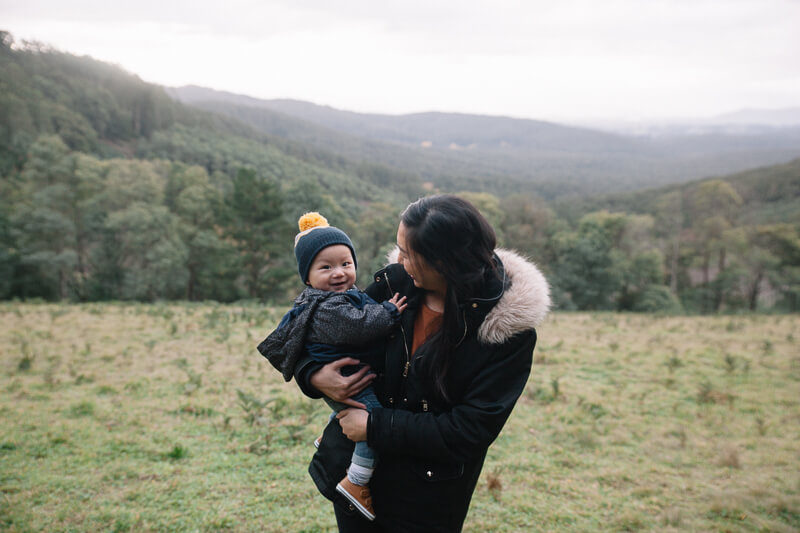 Winter fun with family photos in the Dandenong Ranges | Gill Juergens Photography