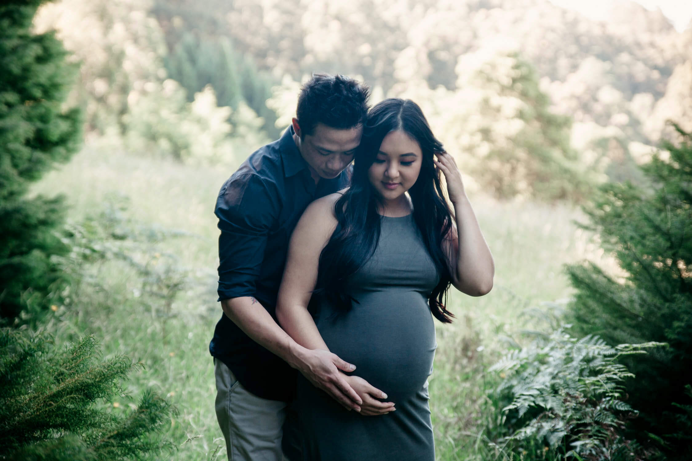 Family, Wedding & Newborn Photographer in Melbourne | Gill Juergens Photography | Baby bump in The Dandenong Ranges | Gill Juergens Photography