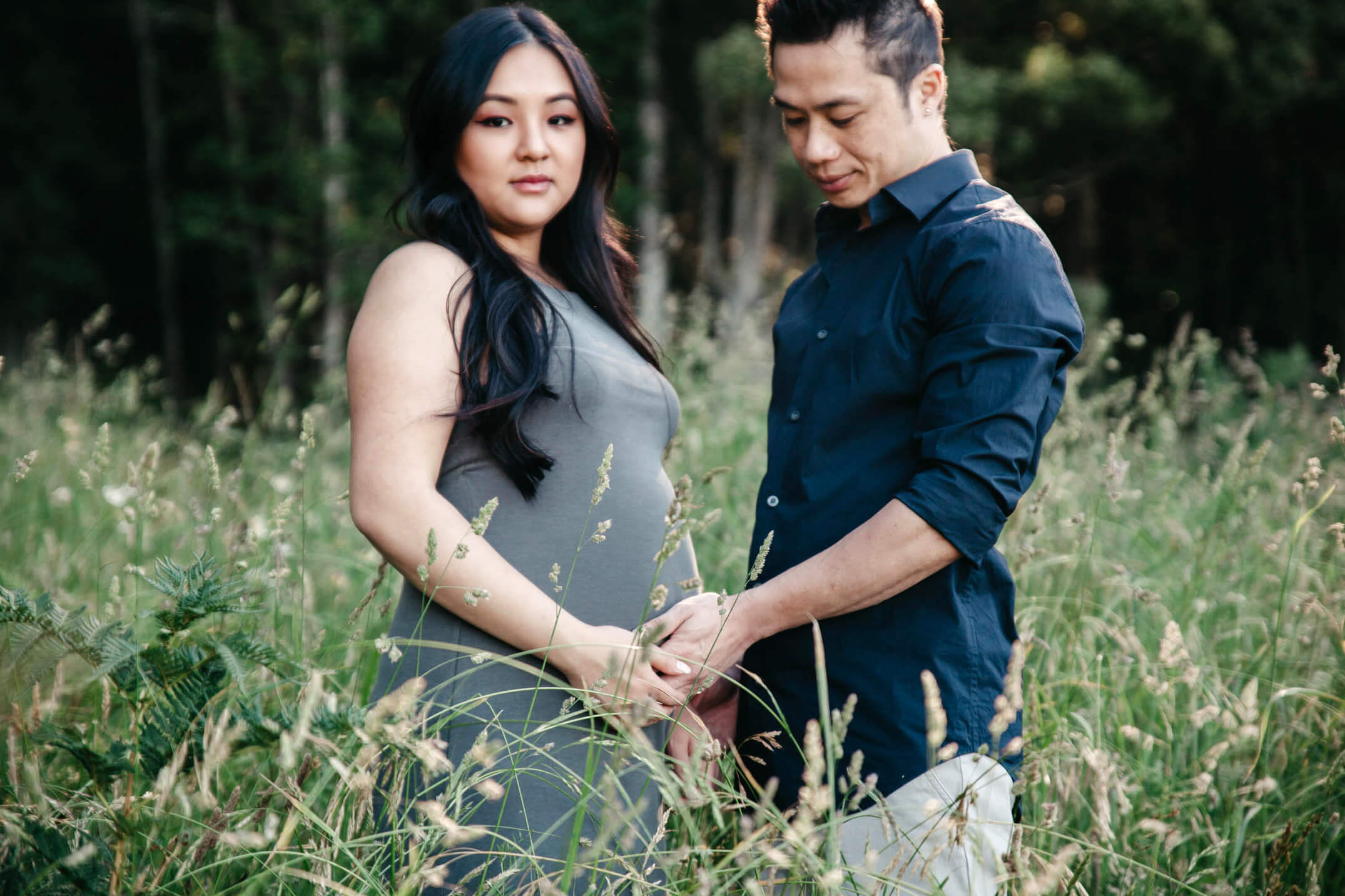 Family, Wedding & Newborn Photographer in Melbourne | Gill Juergens Photography | Baby bump in The Dandenong Ranges | Gill Juergens Photography