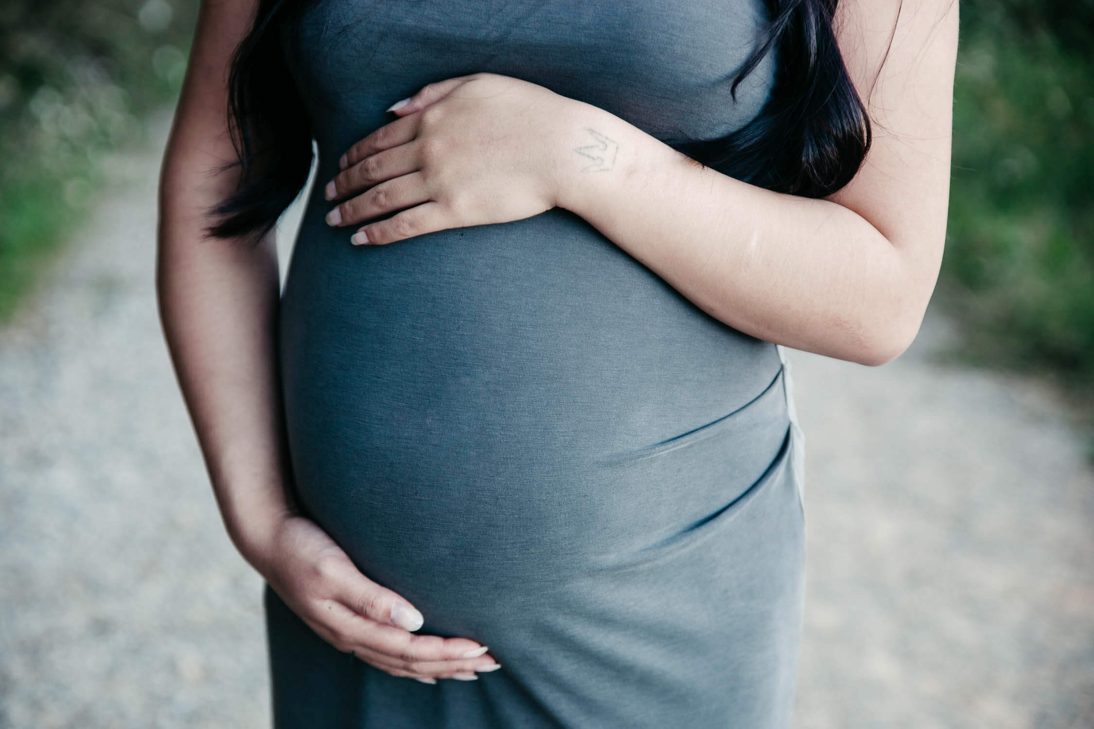 Family, Wedding & Newborn Photographer in Melbourne | Gill Juergens Photography | Baby bump in The Dandenong Ranges | Gill Juergens Photography