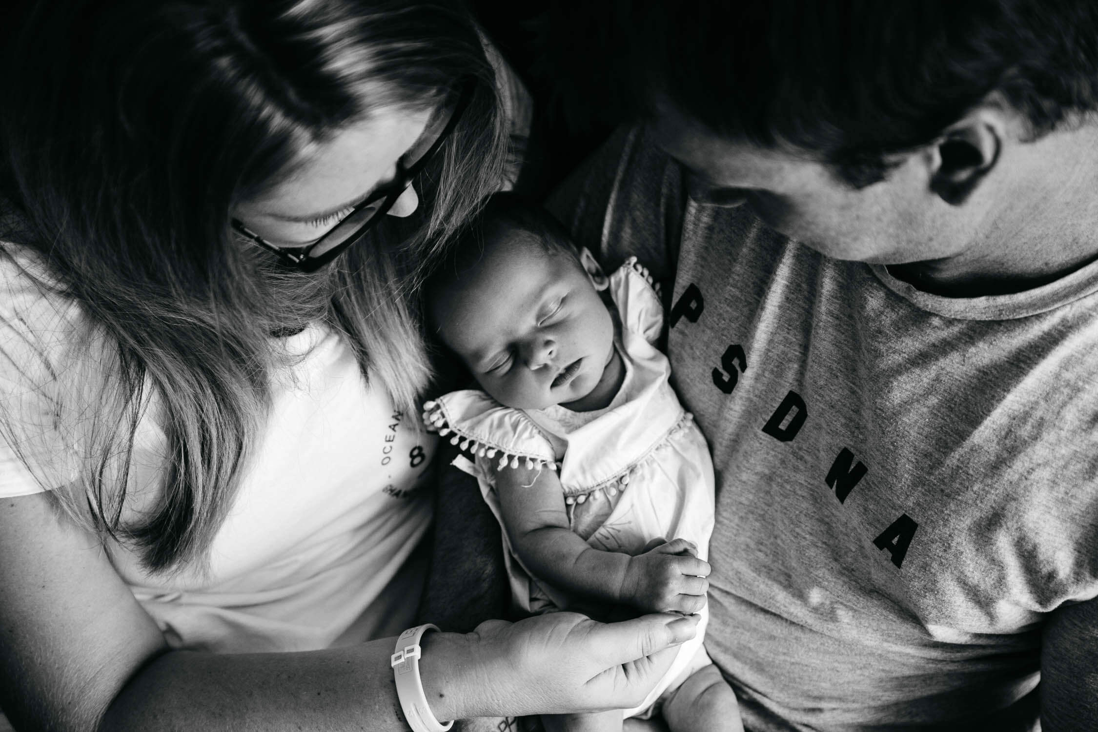 Family, Wedding & Newborn Photographer in Melbourne | Gill Juergens Photography | In home lifestyle session | Gill Juergens Photography