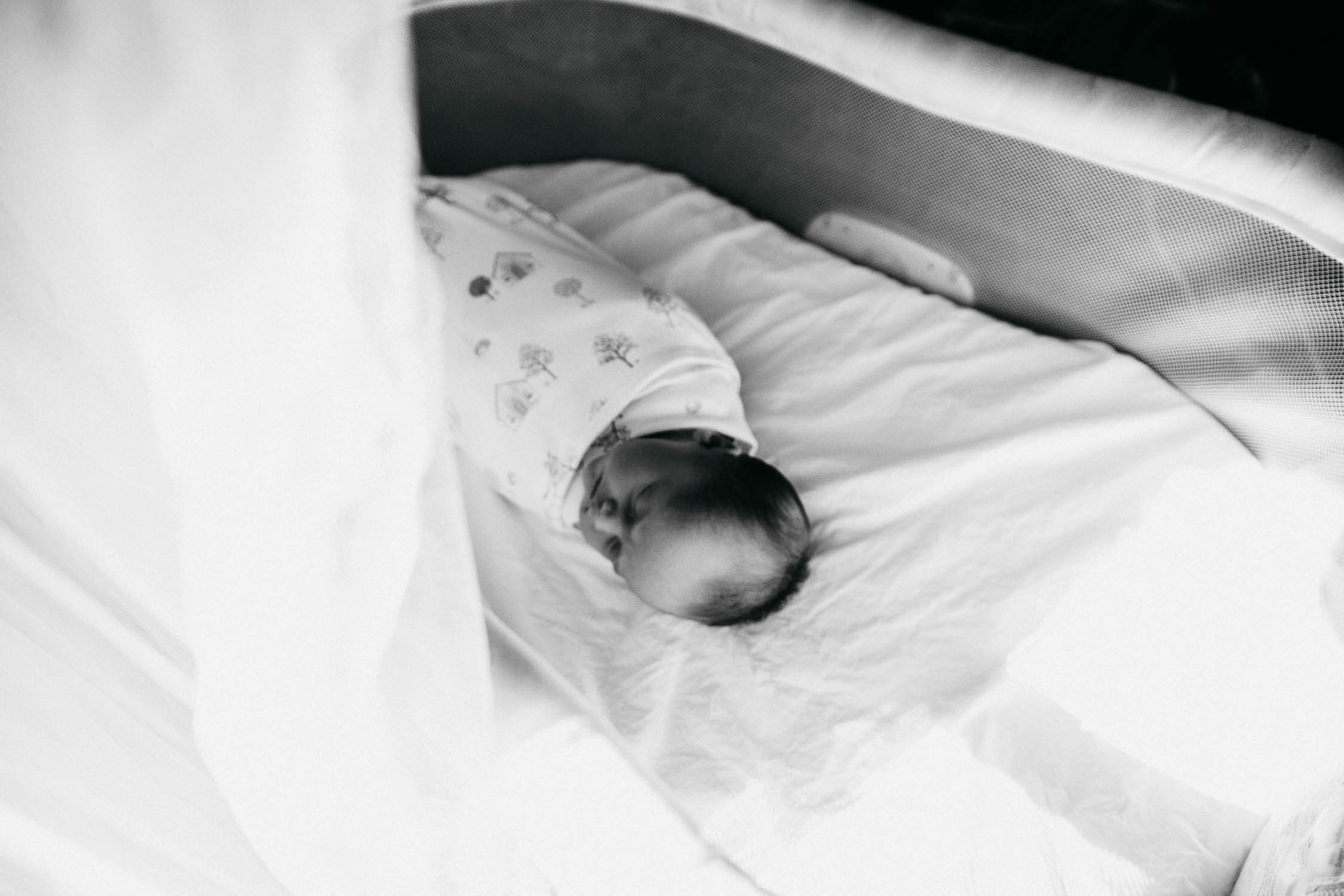 Family, Wedding & Newborn Photographer in Melbourne | Gill Juergens Photography | In home lifestyle session | Gill Juergens Photography