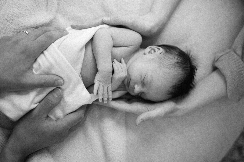 Family, Wedding & Newborn Photographer in Melbourne | Gill Juergens Photography | In home newborn photos | Gill Juergens Photography