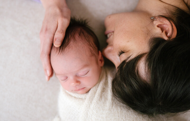 Family, Wedding & Newborn Photographer in Melbourne | Gill Juergens Photography | In home newborn photos | Gill Juergens Photography