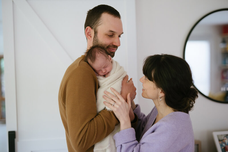 Family, Wedding & Newborn Photographer in Melbourne | Gill Juergens Photography | In home newborn photos | Gill Juergens Photography