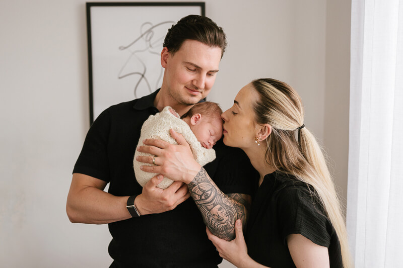 Family, Wedding & Newborn Photographer in Melbourne | Gill Juergens Photography | In home newborn photos for Charles | Gill Juergens Photography
