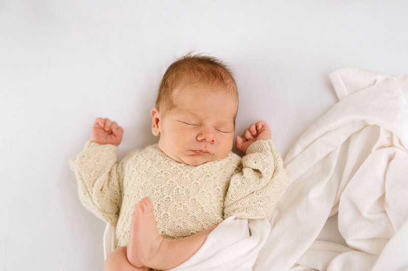 Family, Wedding & Newborn Photographer in Melbourne | Gill Juergens Photography | In home newborn photos for Charles | Gill Juergens Photography