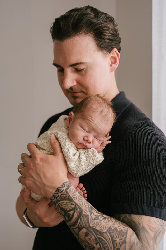 Family, Wedding & Newborn Photographer in Melbourne | Gill Juergens Photography | In home newborn photos for Charles | Gill Juergens Photography